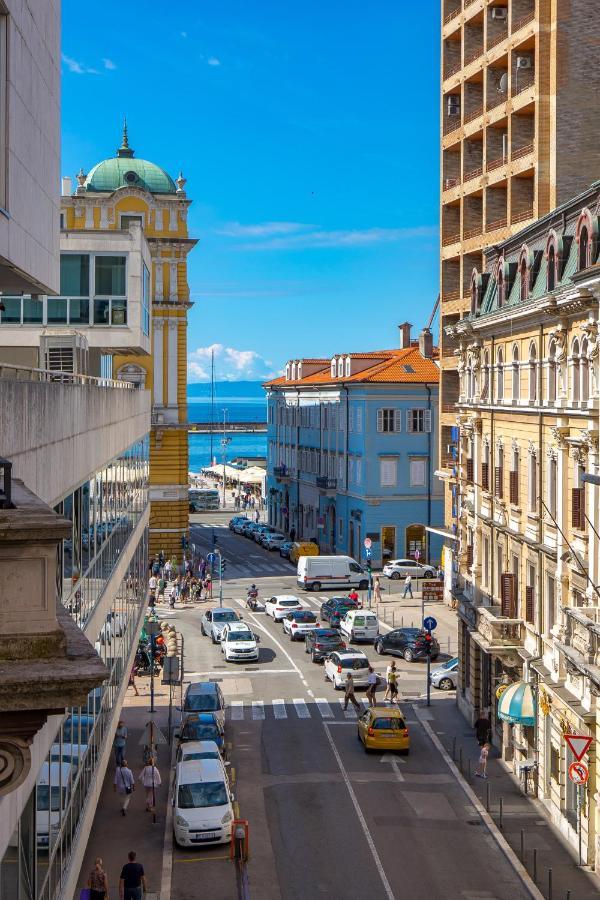 Apartments & Rooms One World Rijeka Exterior foto